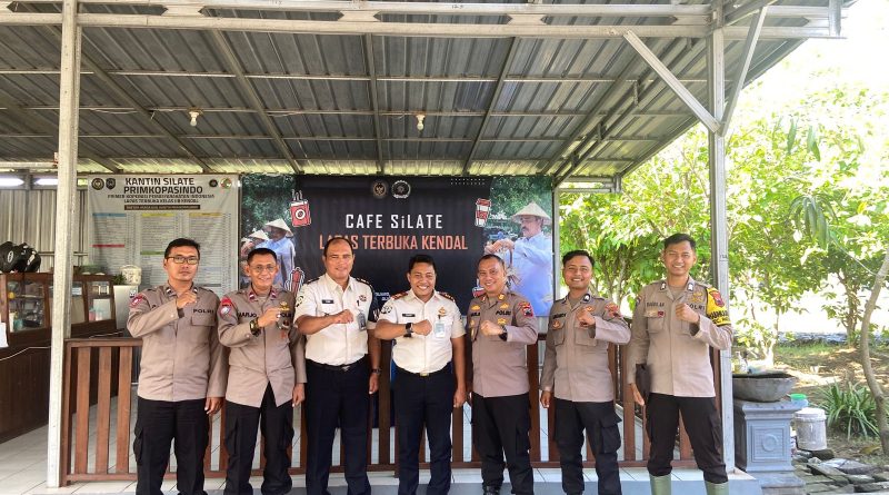 Polisi dan Lapas Kendal Perkuat Koordinasi Antisipasi Narkoba dan Gangguan Kamtibmas Polisi dan Lapas Kendal Perkuat Koordinasi Antisipasi Narkoba dan Gangguan Kamtibmas