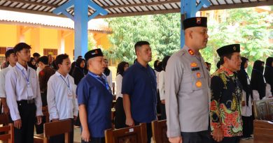 Di Hadapan Kader IMM, Kapolres Kendal Pastikan Tak Ada Tindakan Represif Saat Penyampaian Aspirasi Di Hadapan Kader IMM, Kapolres Kendal Pastikan Tak Ada Tindakan Represif Saat Penyampaian Aspirasi