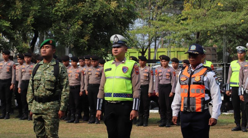 Polres Kendal Gelar Apel Pasukan Operasi Patuh Candi 2026, Siap Tekan Angka Kecelakaan Polres Kendal Gelar Apel Pasukan Operasi Patuh Candi 2026, Siap Tekan Angka Kecelakaan