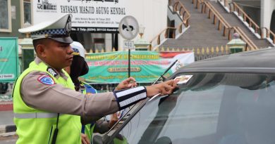 Operasi Patuh Candi 2026, Satlantas Polres Kendal Periksa Kendaraan Umum dan Angkutan Barang